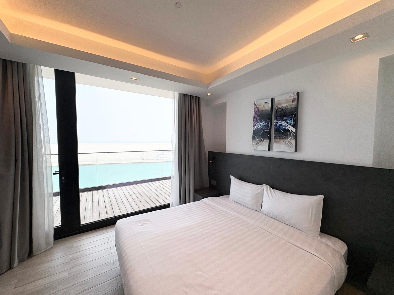 3 Bedroom Apartment | Dilmunia  | EWA | Internet