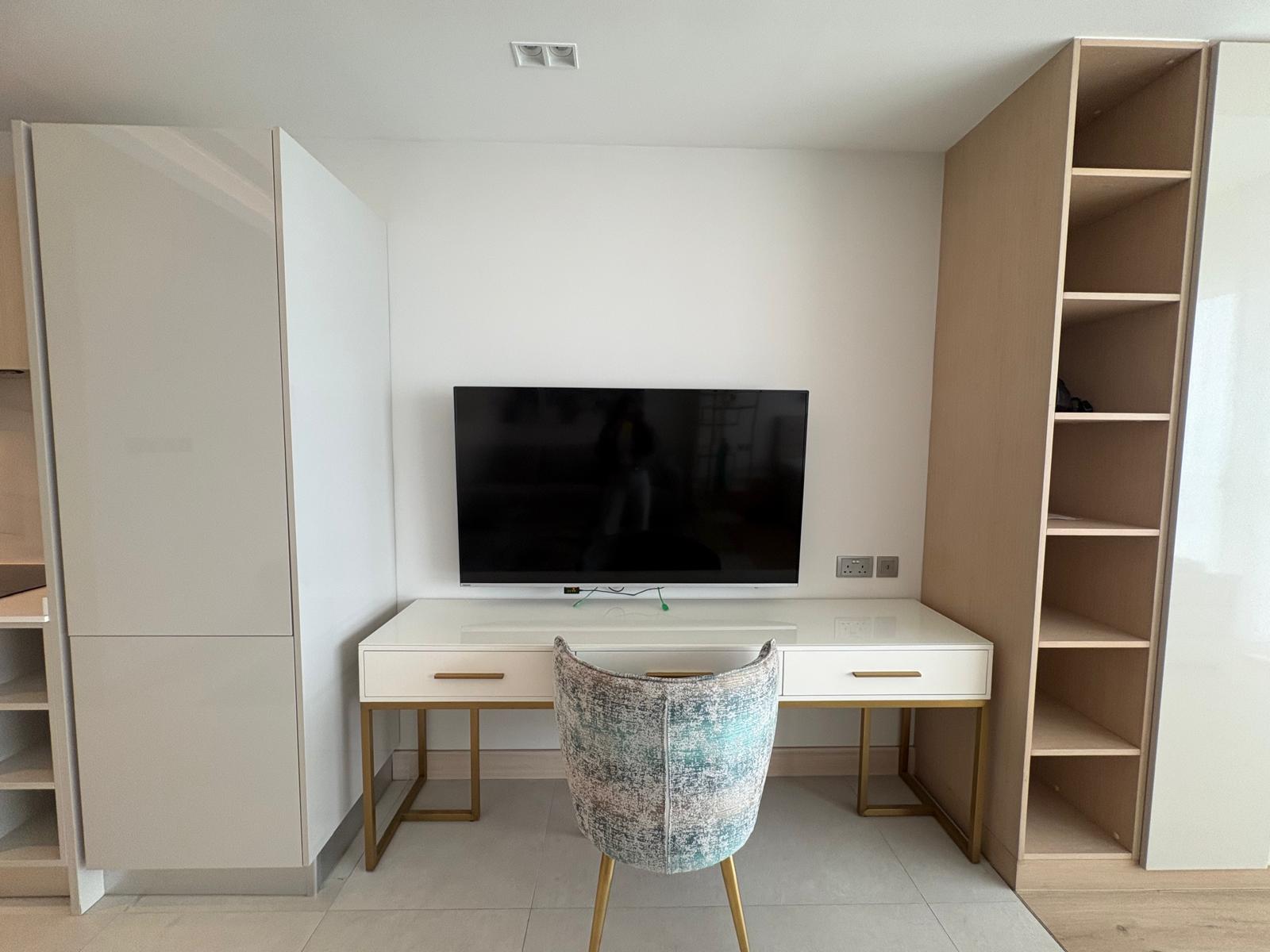 Balcony | Sea View | Furnished | Studio