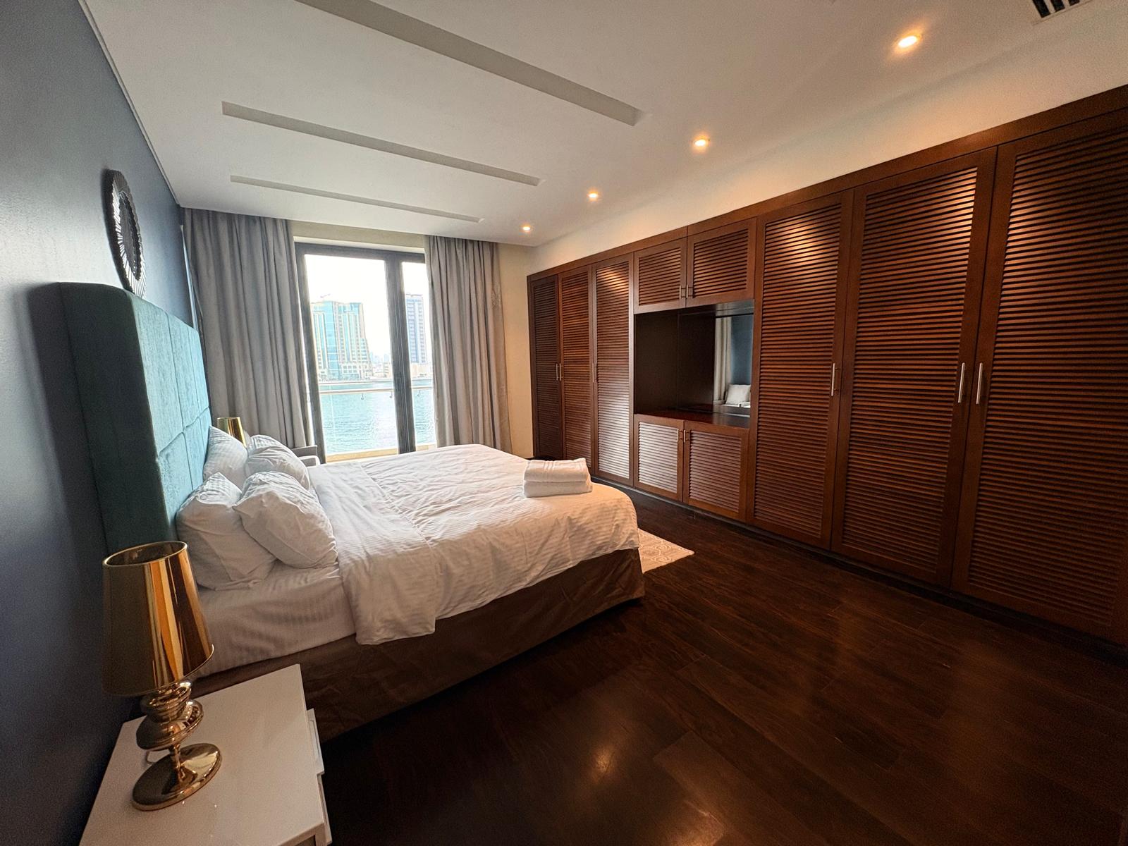Spacious 1BR Apartment | Waterfront Living | Bright Interiors