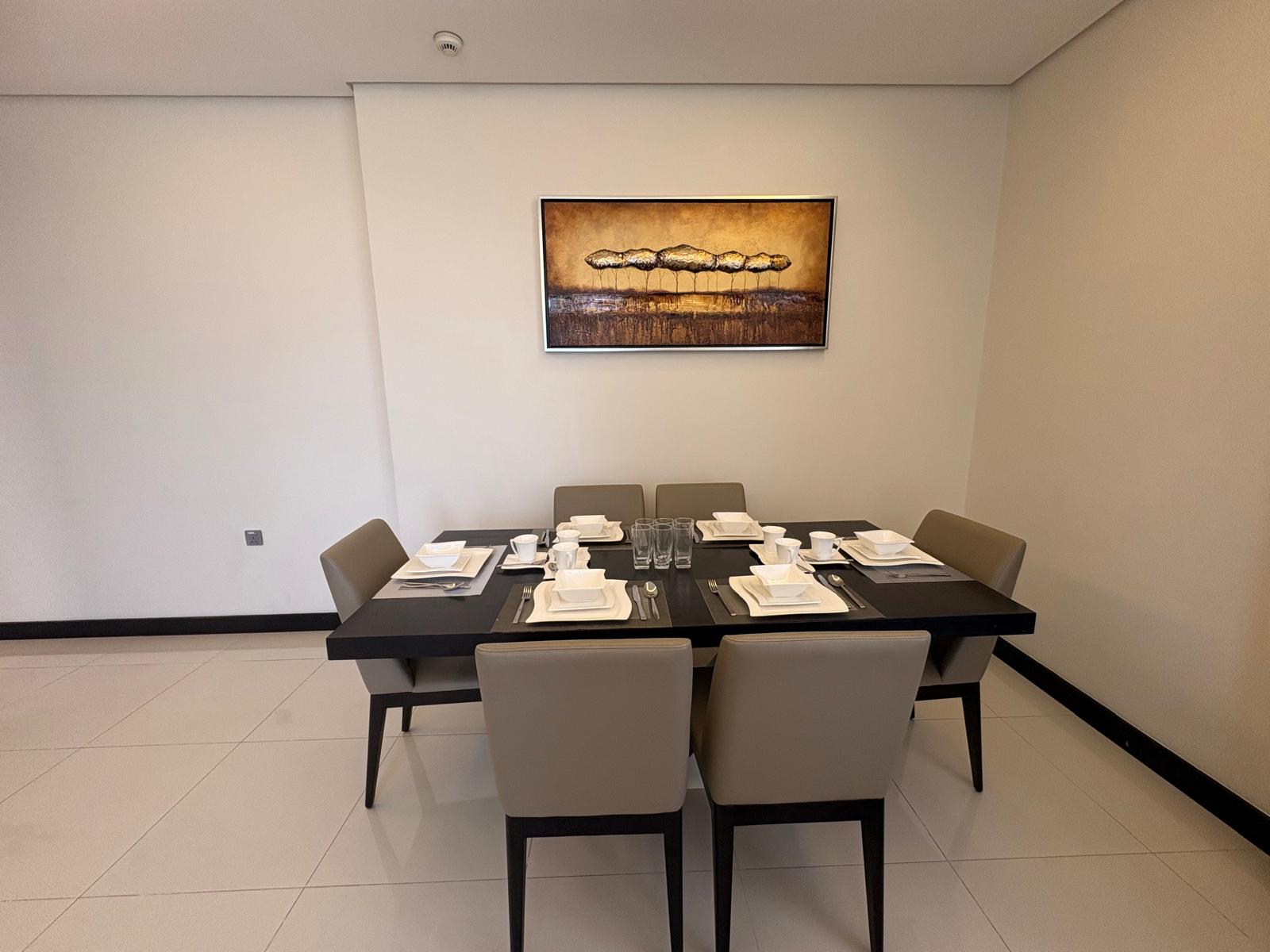 Large 1BR | Serviced | Premium Living