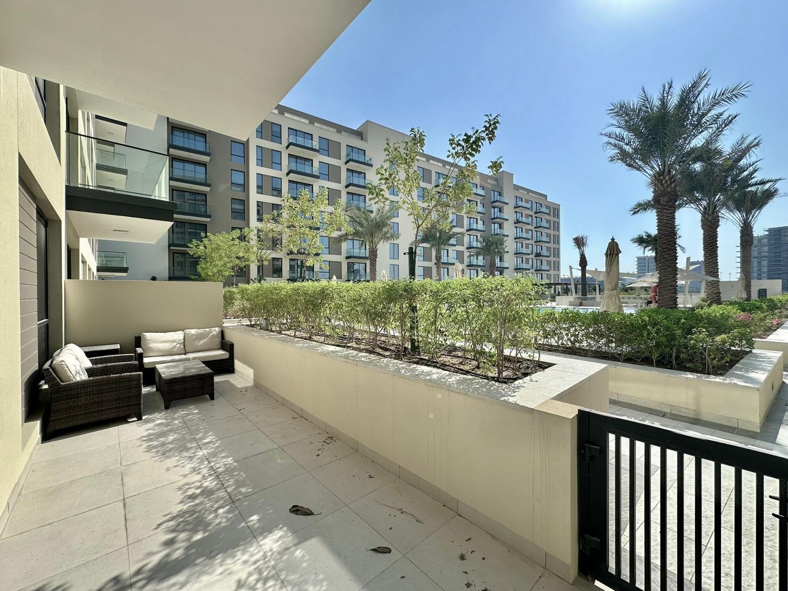 Pool Access Terrace | Beach Community | Rented Unit