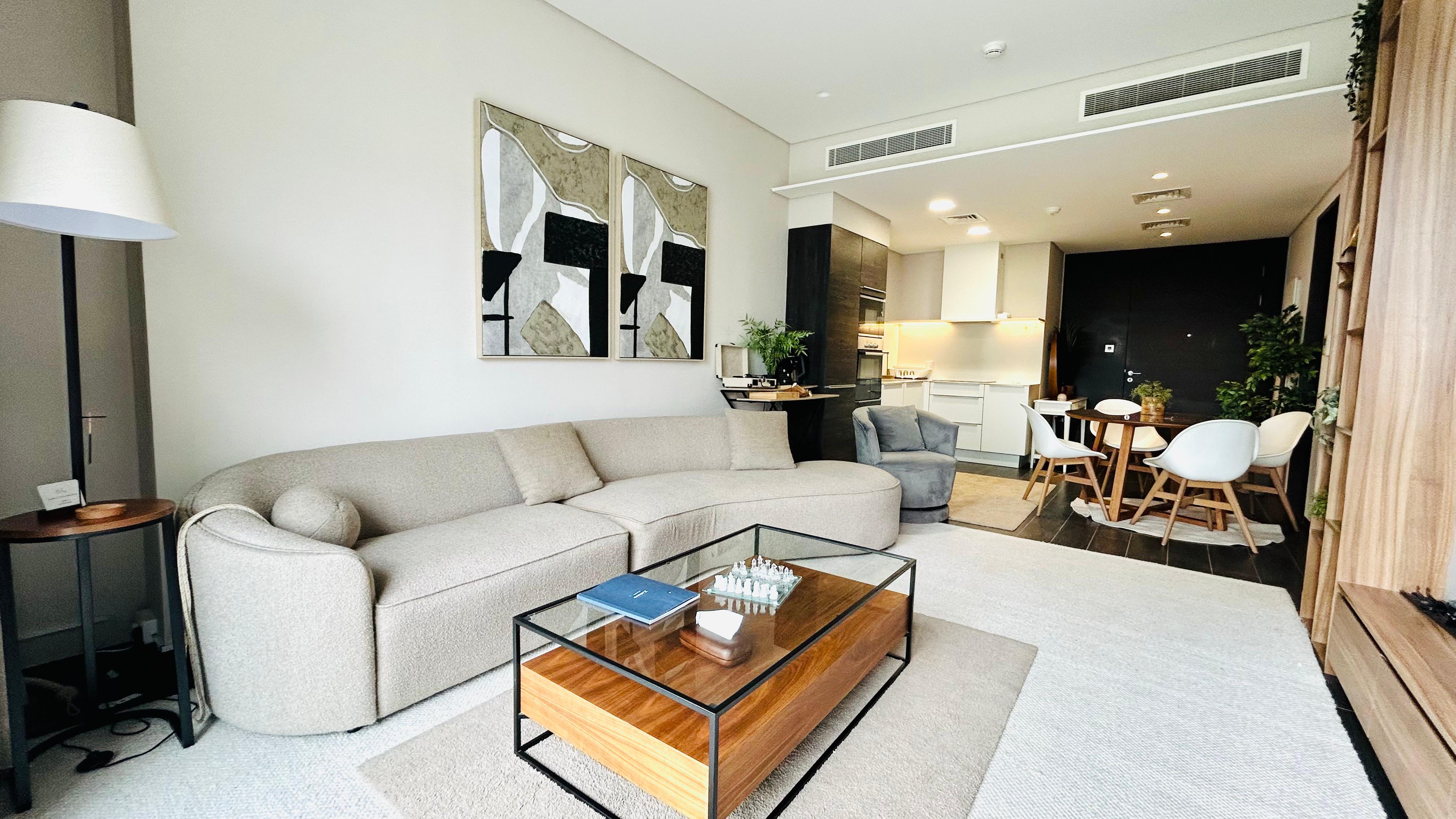One bedrooms with Office room Financial Harbor 