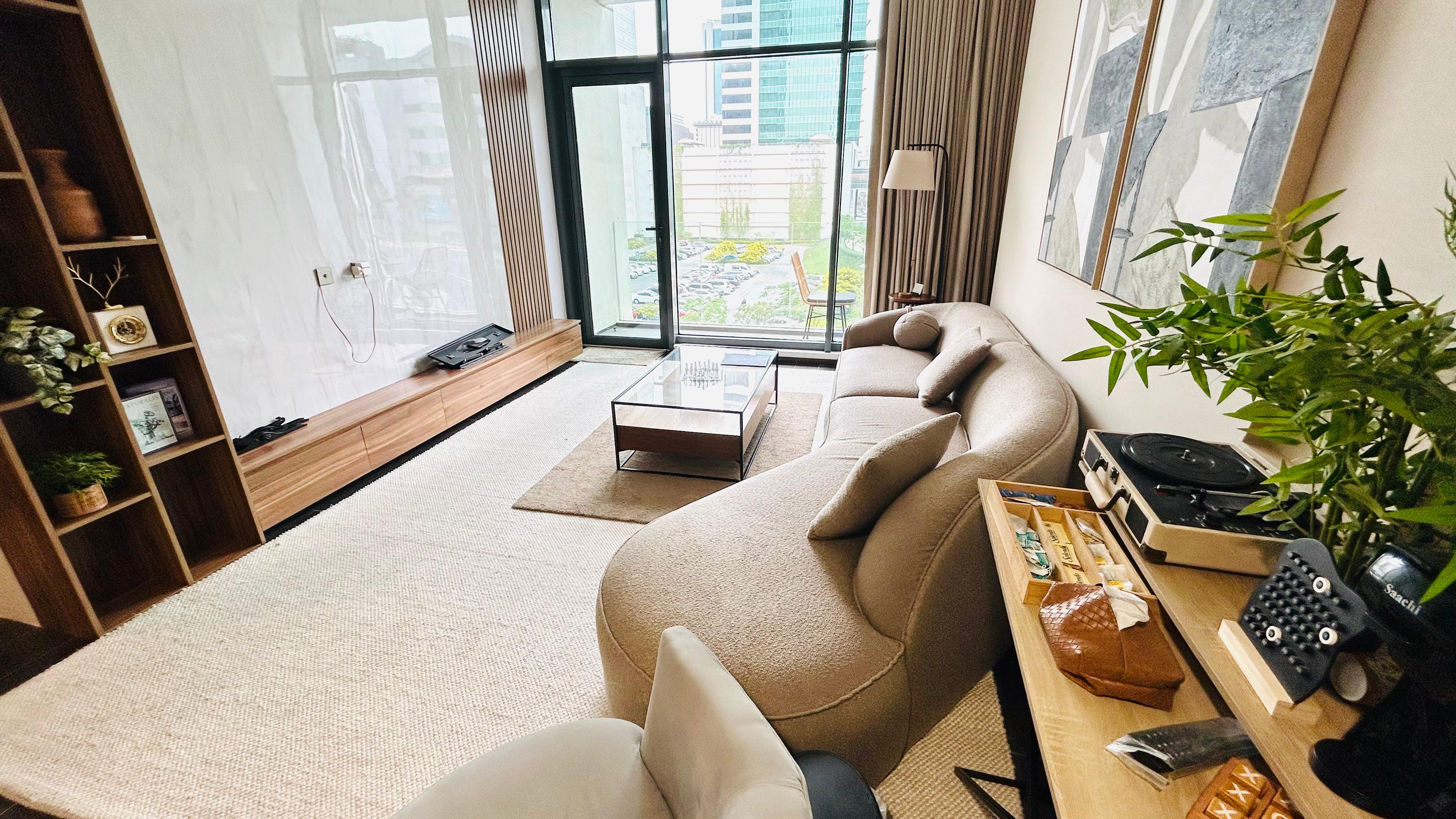 One bedrooms with Office room Financial Harbor 