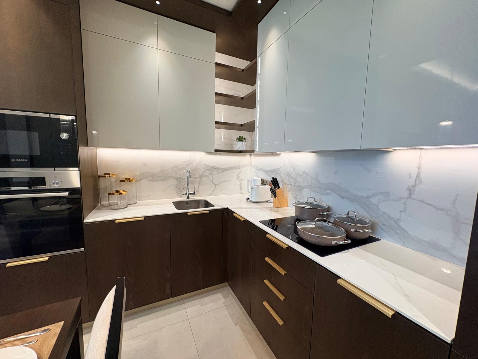 Serviced Apartment | Sea View | Balcony | Spacious