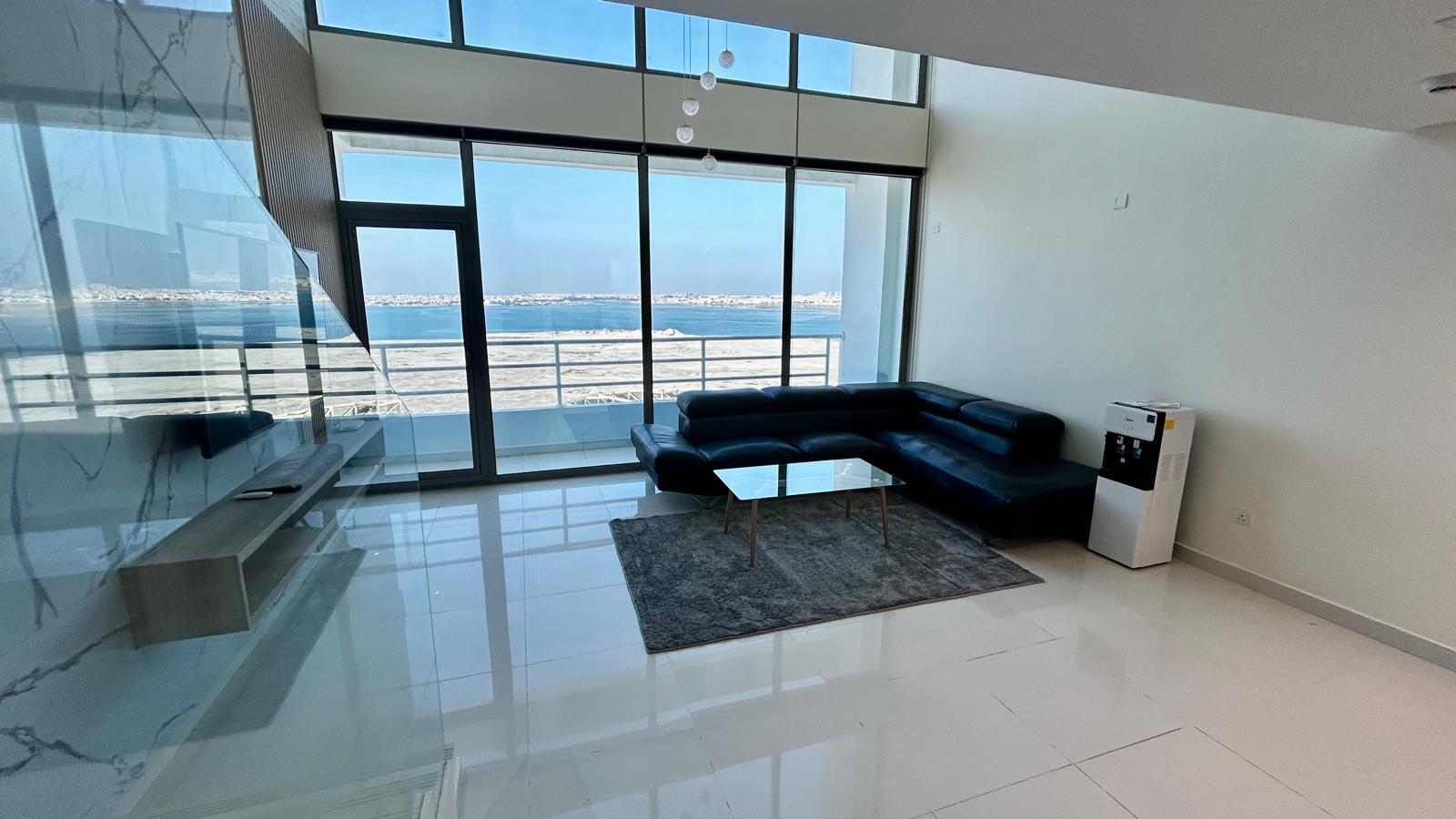 DUPLEX | SPACIOUS ROOMS | BALCONY | AMENITIES | MODERN