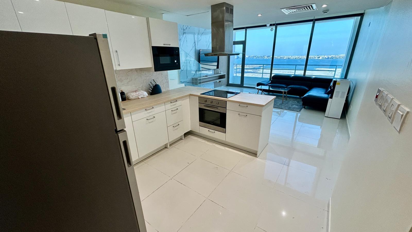 DUPLEX | SPACIOUS ROOMS | BALCONY | AMENITIES | MODERN