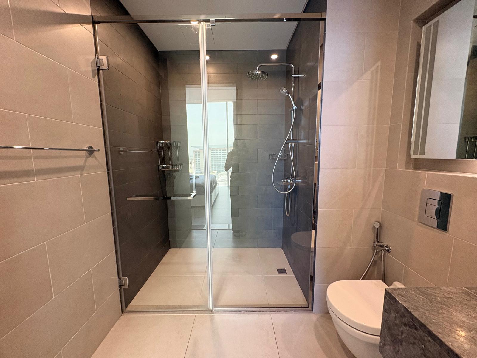 FURNISHED 1BR | INTERNET & HOUSEKEEPING