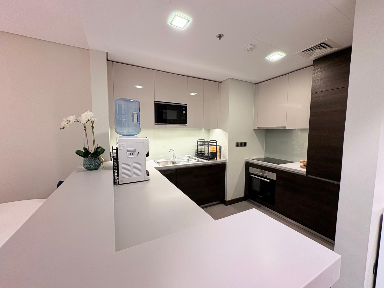 SEA VIEW | FURNISHED | WIFI INCLUDED | HIGH FLOOR