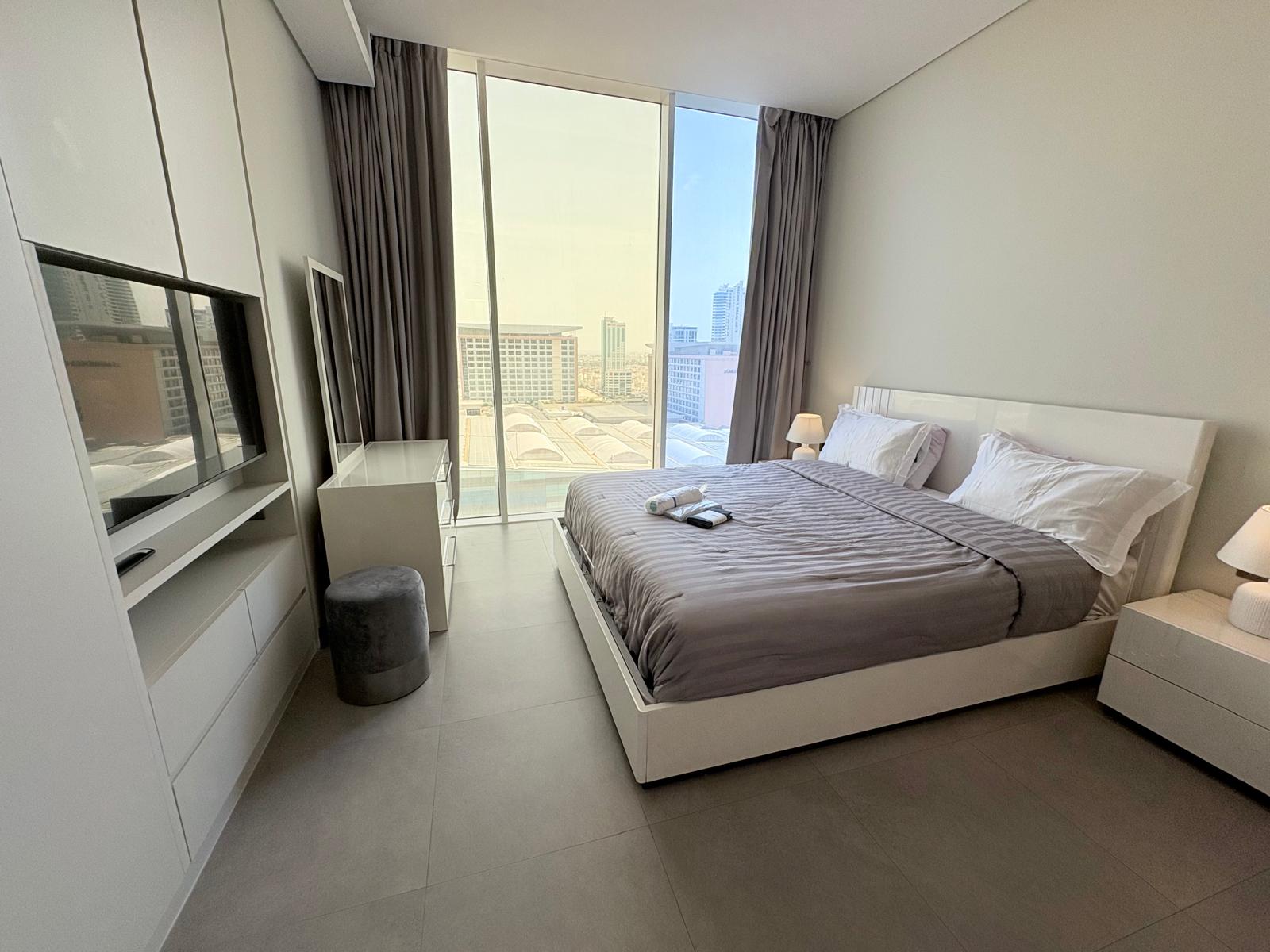 FURNISHED 1BR | INTERNET & HOUSEKEEPING