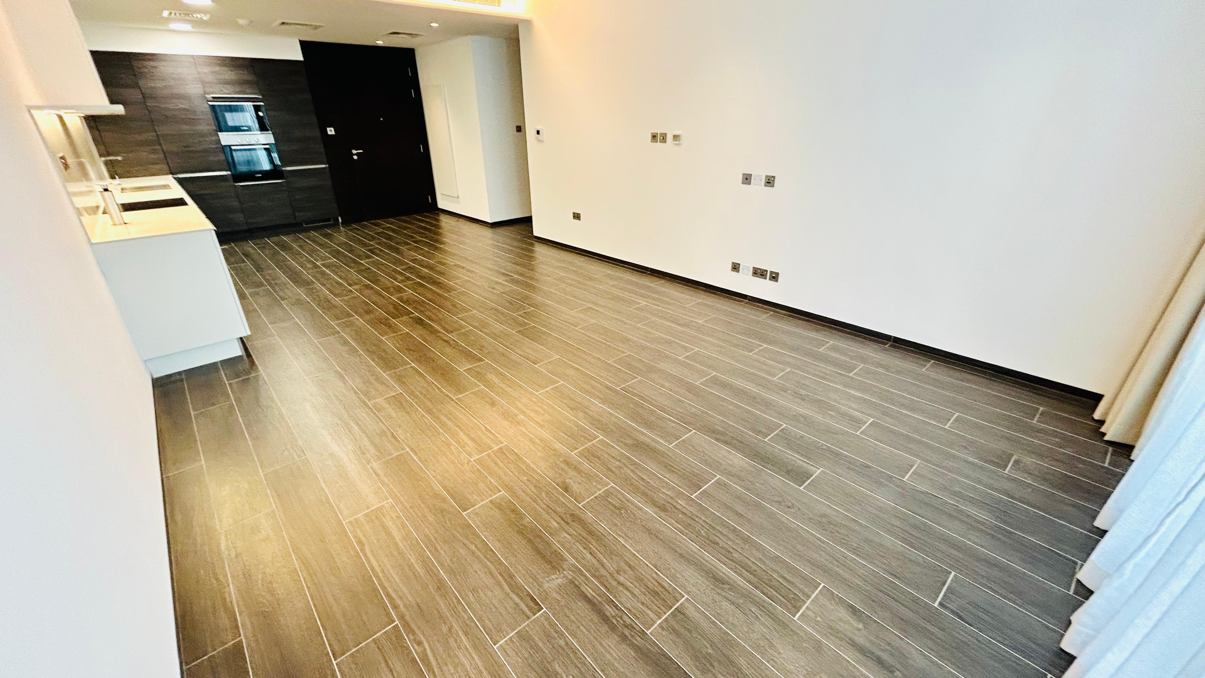 Semi furnished large One bedroom in Harbor 