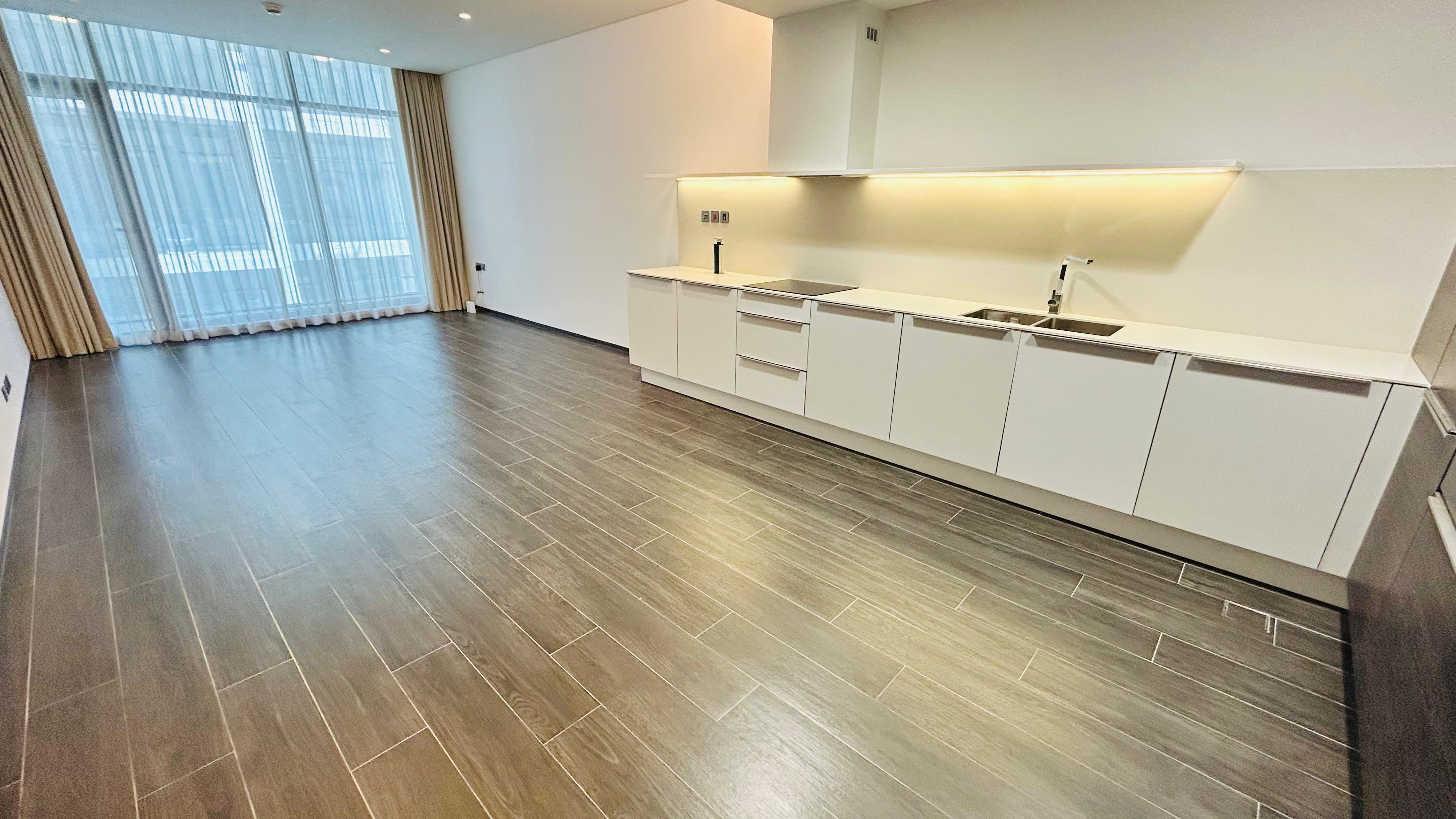 Semi furnished large One bedroom in Harbor 