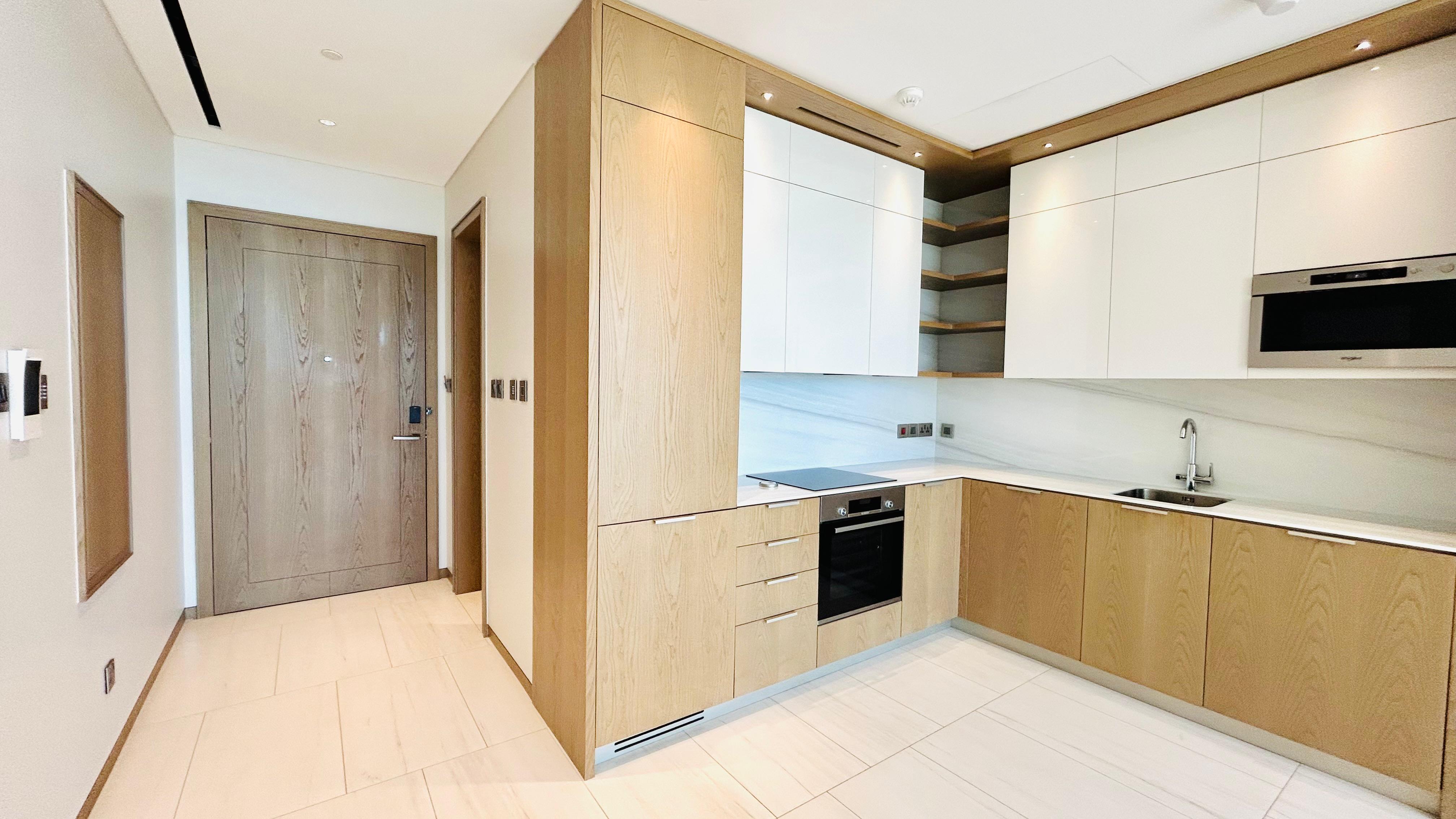 Onyx Two bedrooms for lease in Bahrain Bay 