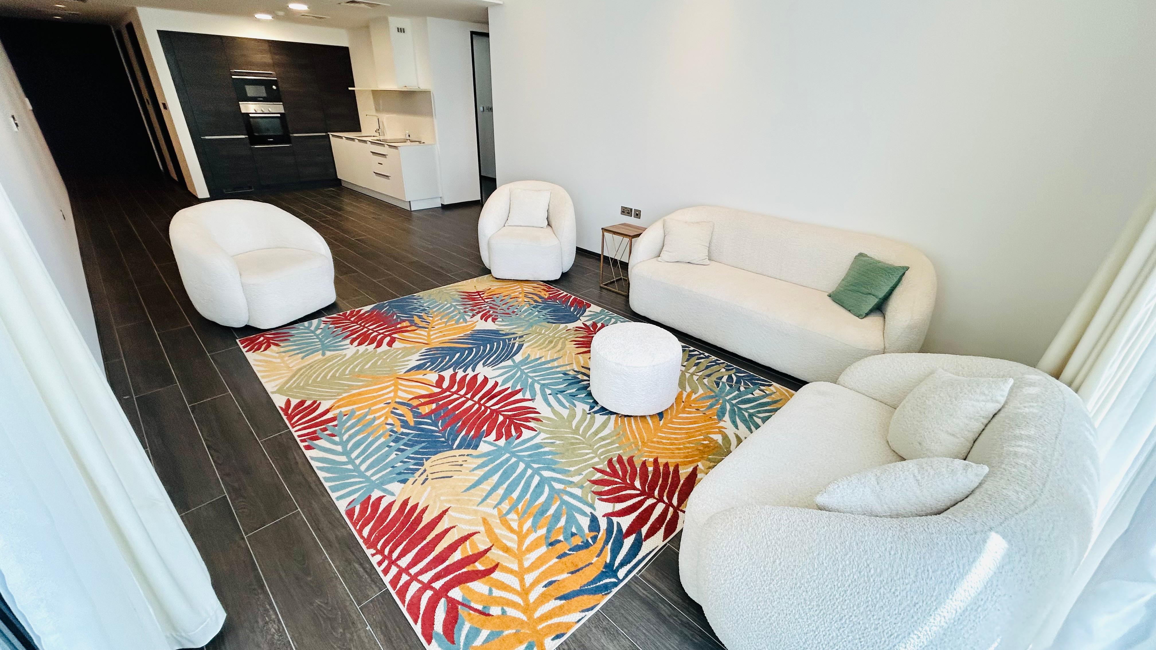 Large and luxury Two master bedroom in Harbor row 