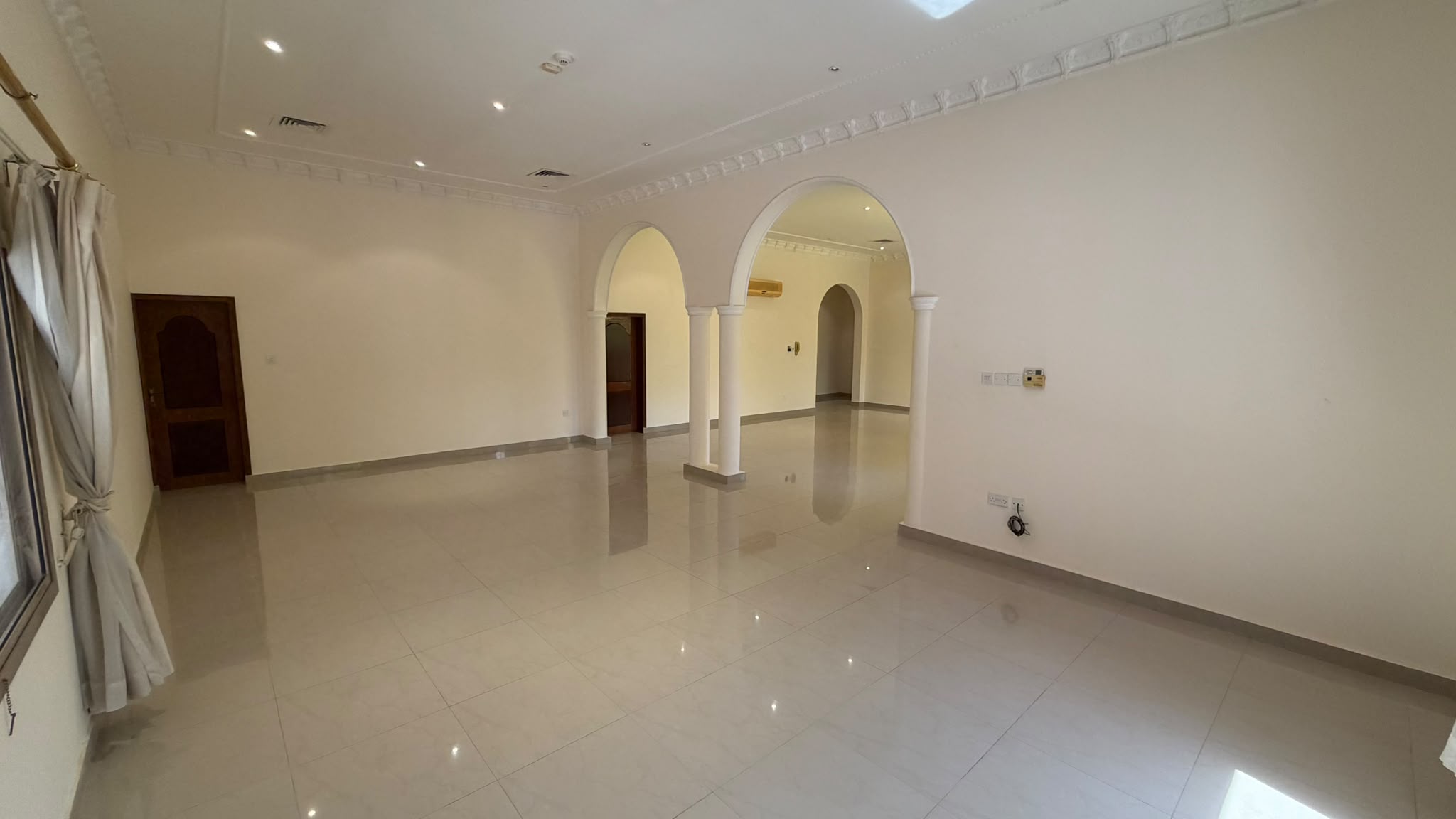 Family Favourite in Saar | Spacious 3BR Compound Villa Near St. Christopher's School & Causeway!