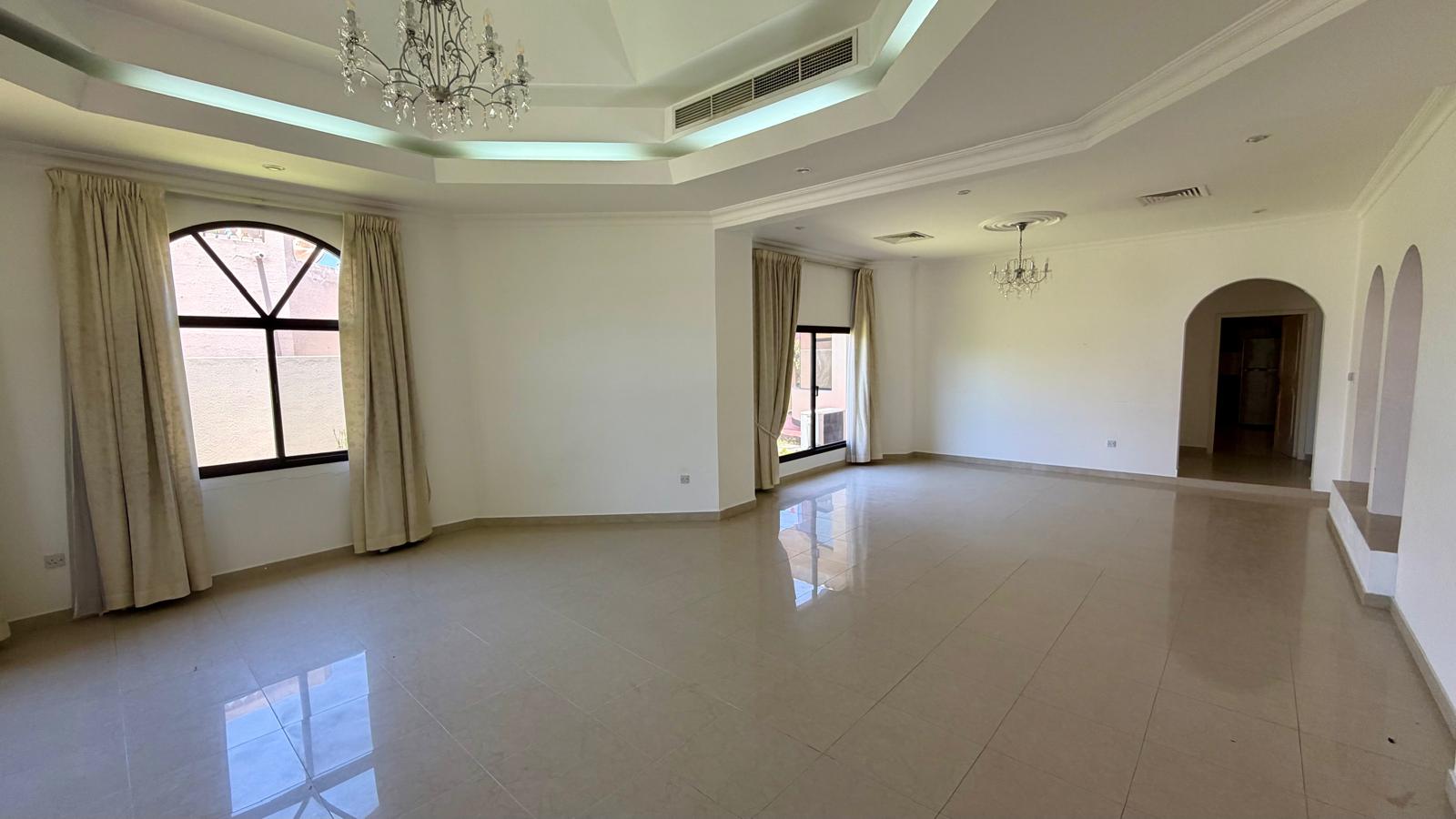 EXCLUSIVE SPACIOUS FAMILY VILLA | PRIME SAAR | CLOSE TO SAUDI CAUSEWAY
