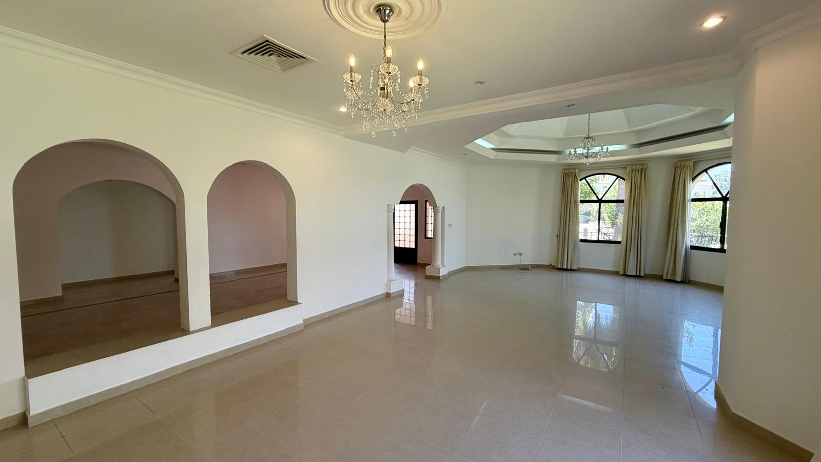 EXCLUSIVE SPACIOUS FAMILY VILLA | PRIME SAAR | CLOSE TO SAUDI CAUSEWAY