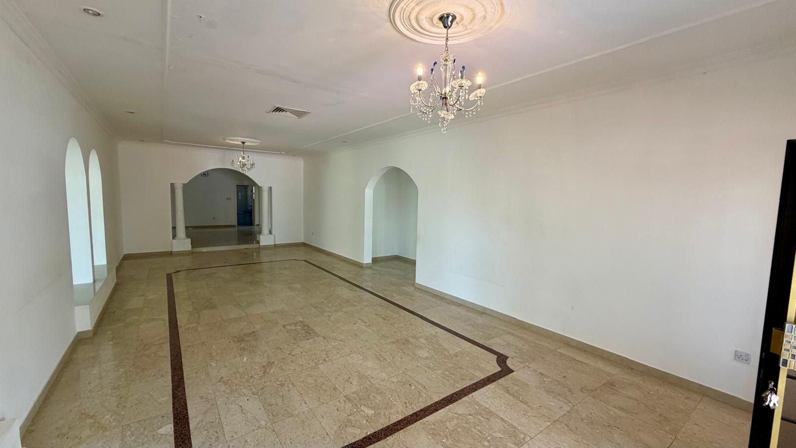 EXCLUSIVE SPACIOUS FAMILY VILLA | PRIME SAAR | CLOSE TO SAUDI CAUSEWAY