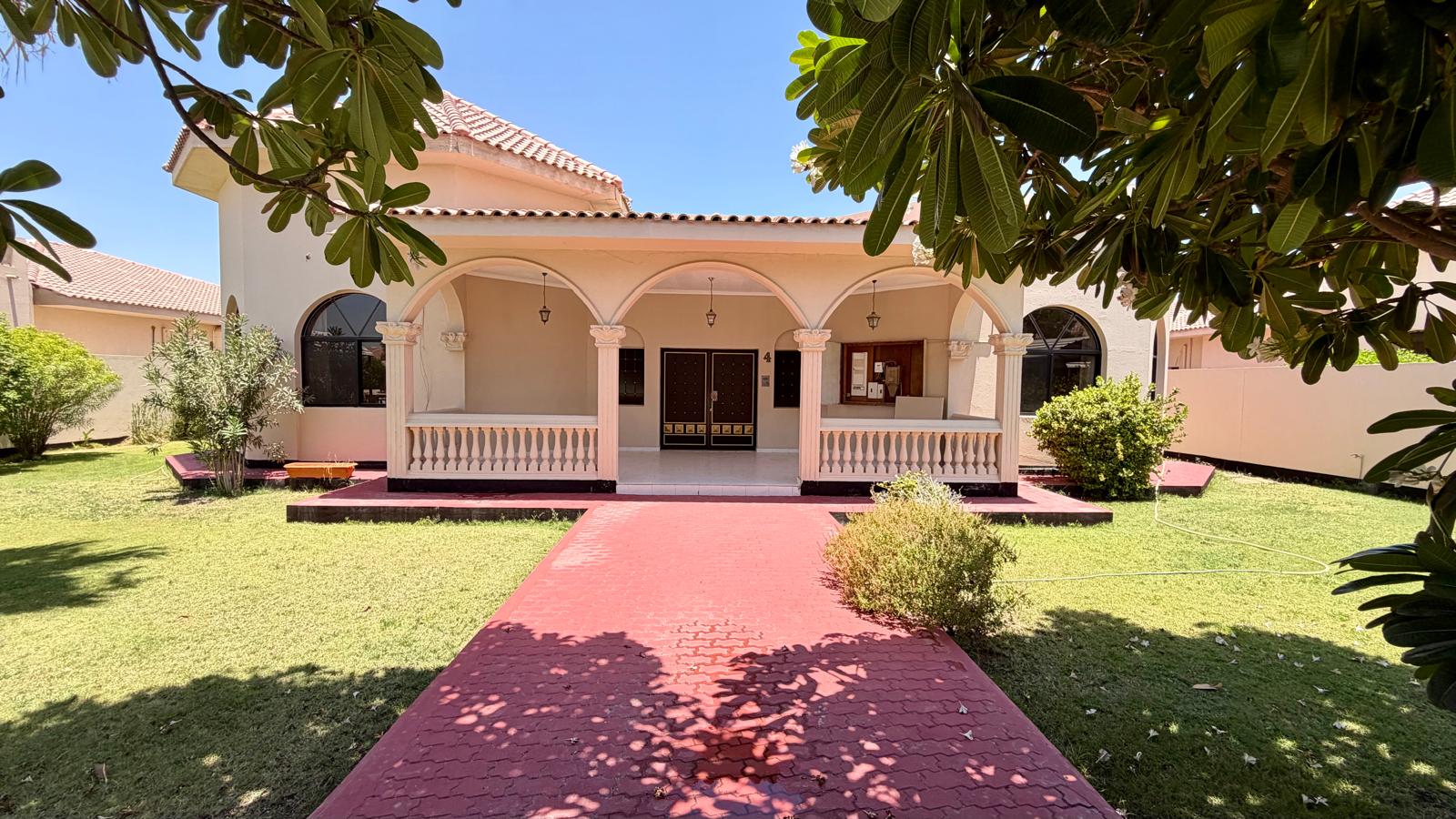 EXCLUSIVE SPACIOUS FAMILY VILLA | PRIME SAAR | CLOSE TO SAUDI CAUSEWAY
