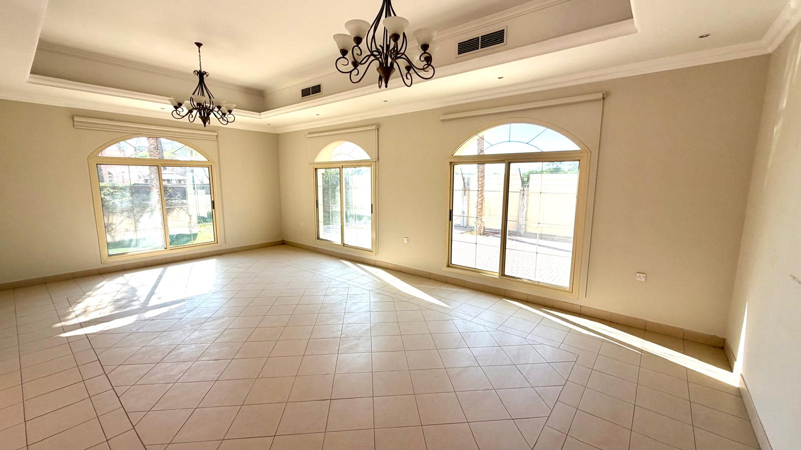 LUXURY 4 BEDROOM VILLA WITH HUGE PRIVATE GARDEN | EXCLUSIVE SAAR COMPOUND | FAMILY LIVING AT ITS BEST