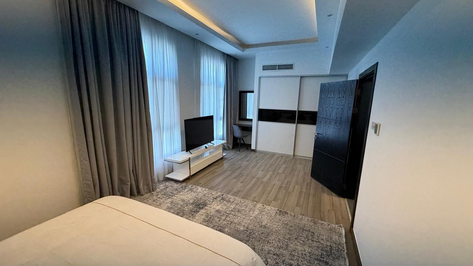 Luxury Style Living in Saar | Fully Furnished | All Bills Included
