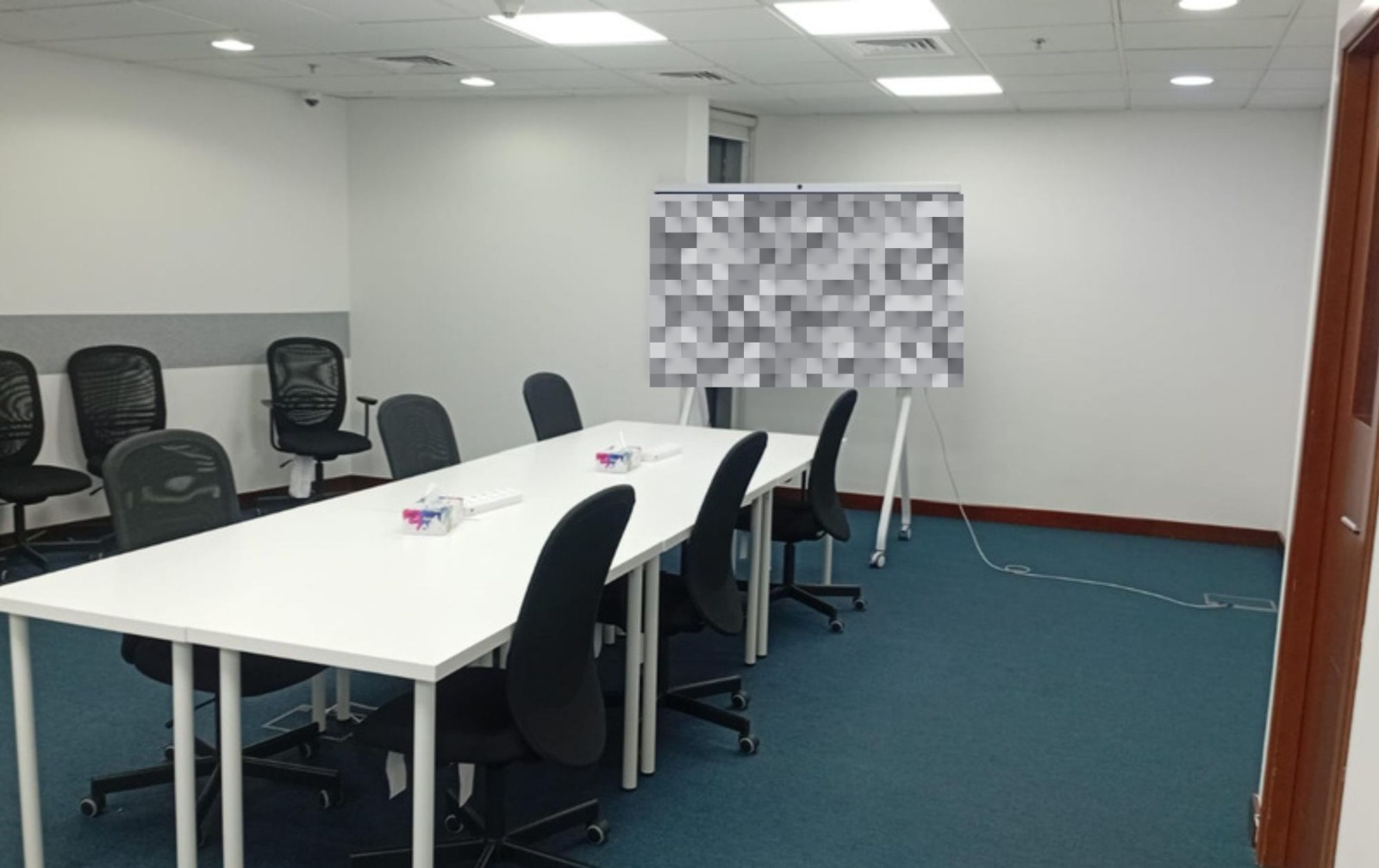 FURNISHED OFFICE SPACE FOR LEASE