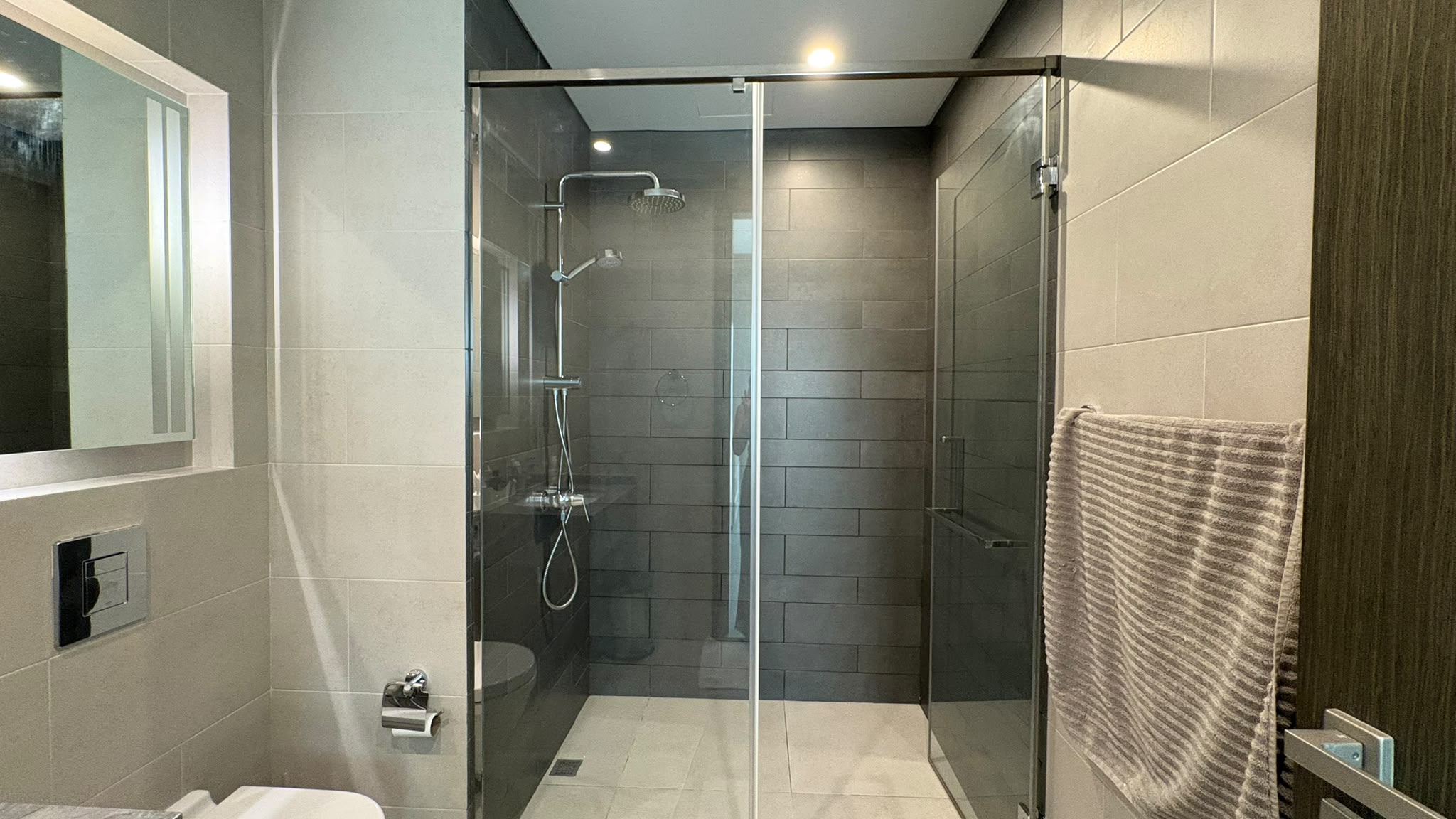 SEA VIEW | FURNISHED | WIFI INCLUDED | HIGH FLOOR