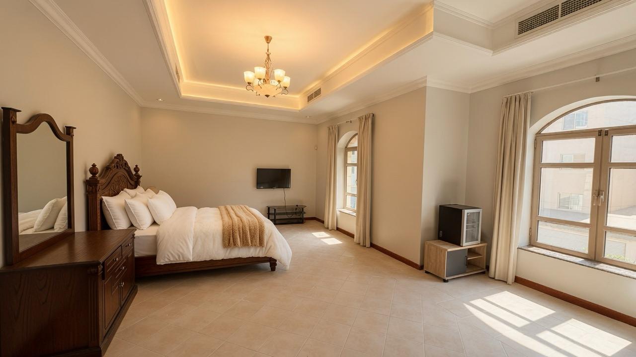 SPACIOUS | LUXURY | FAMILY HOME