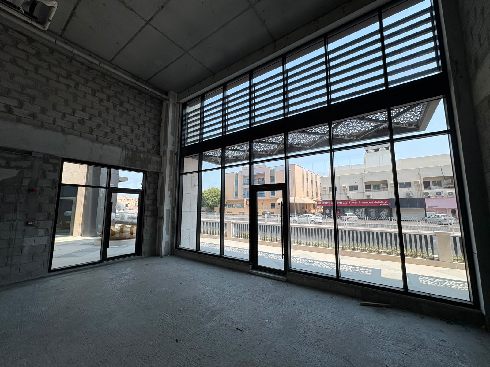 Retail Shops with Mezzanine | MKF Building 