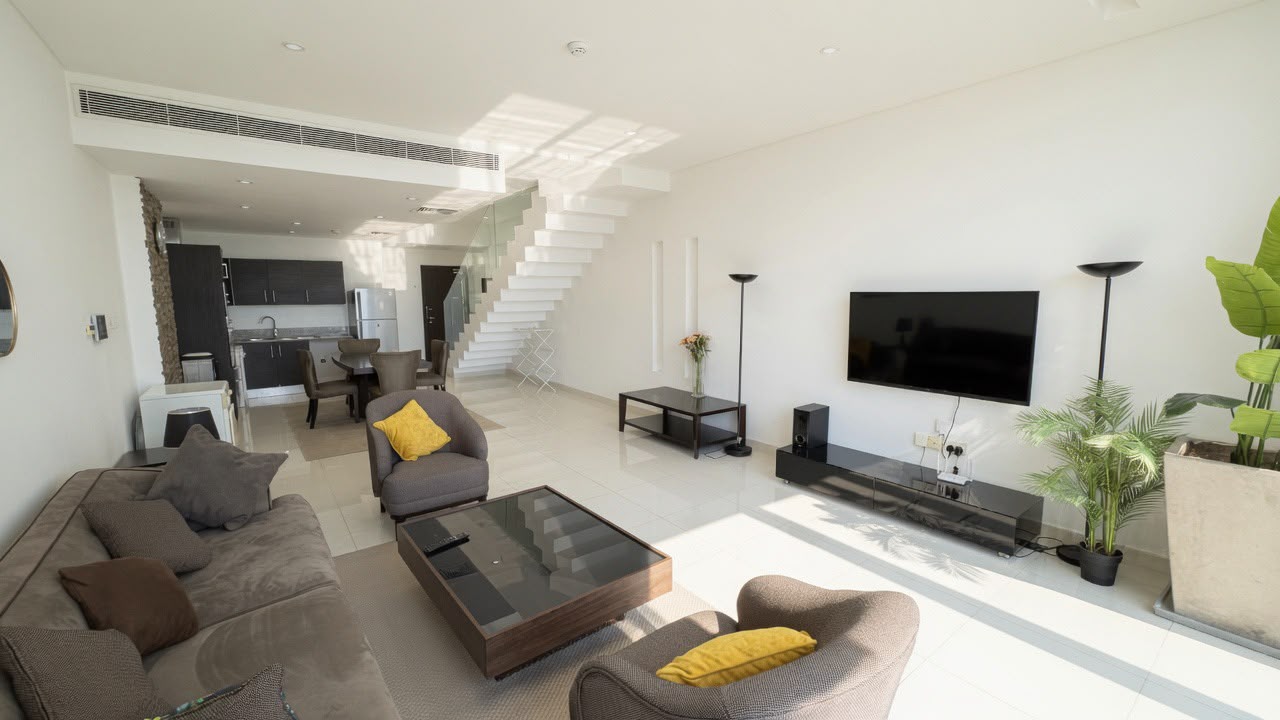 SPACIOUS | DUPLEX | SEA VIEW | JUFFAIR