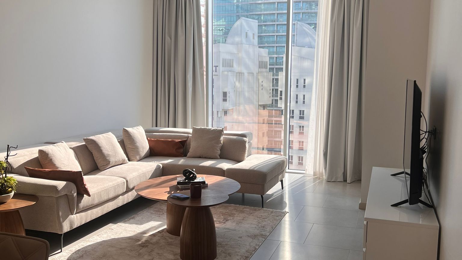 SEA VIEW | LUXURY | SPACIOUS ROOM | BALCONY 