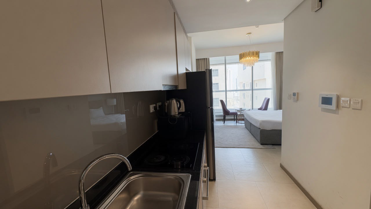 SPACIOUS STUDIO | POOL & GYM | JUFFAIR