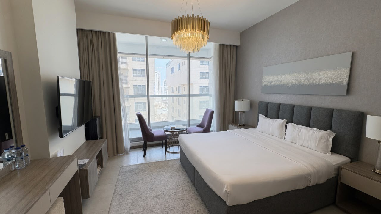SPACIOUS STUDIO | POOL & GYM | JUFFAIR