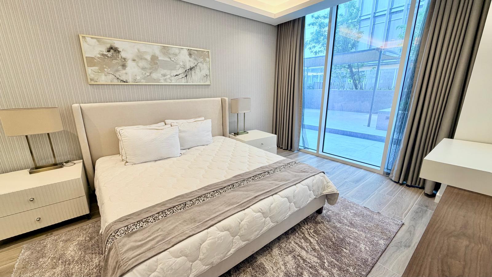 PRIVATE GARDEN | LUXURY LIFESTYLE | PRIME LOCATION