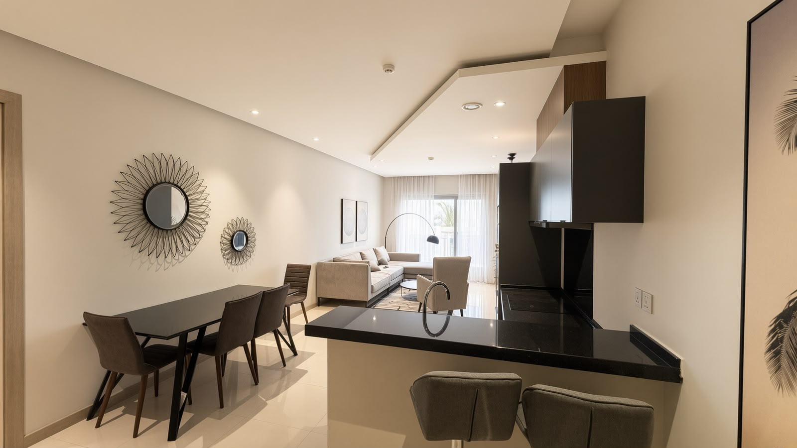 LUXURY 2 BED | SPACIOUS | INTERNET INCLUDED