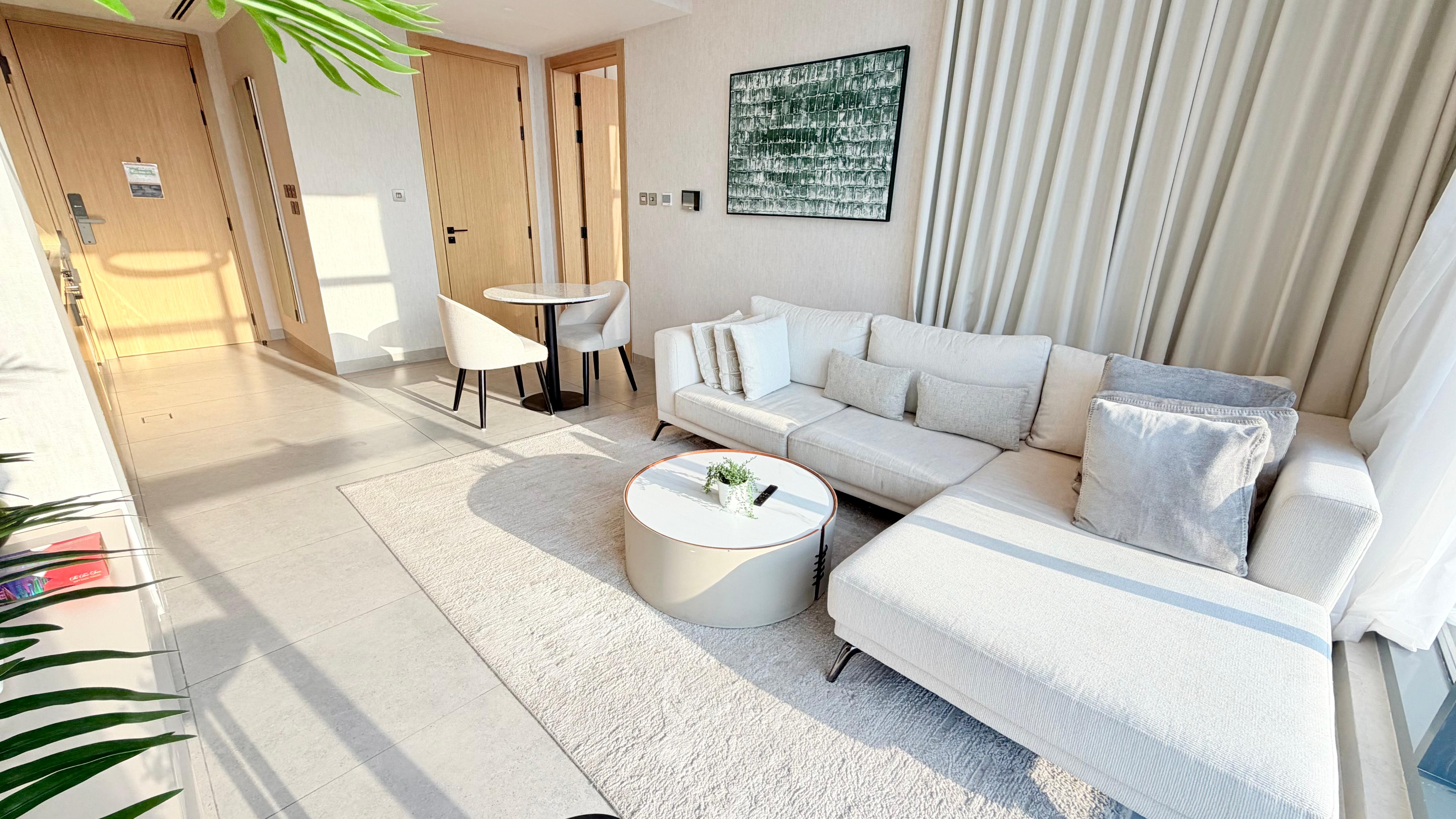 Yachts Club One bedroom luxury apartment 