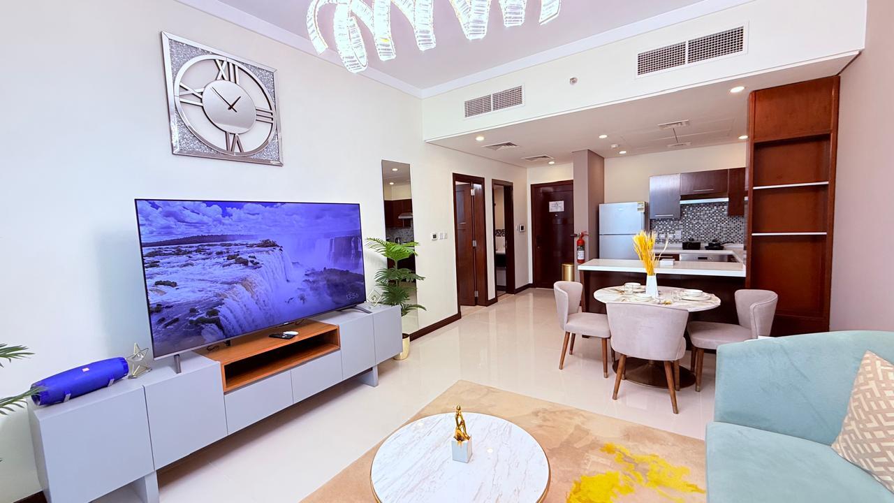 LUXURY | SPACIOUS ROOMS | BALCONY | SEA VIEW
