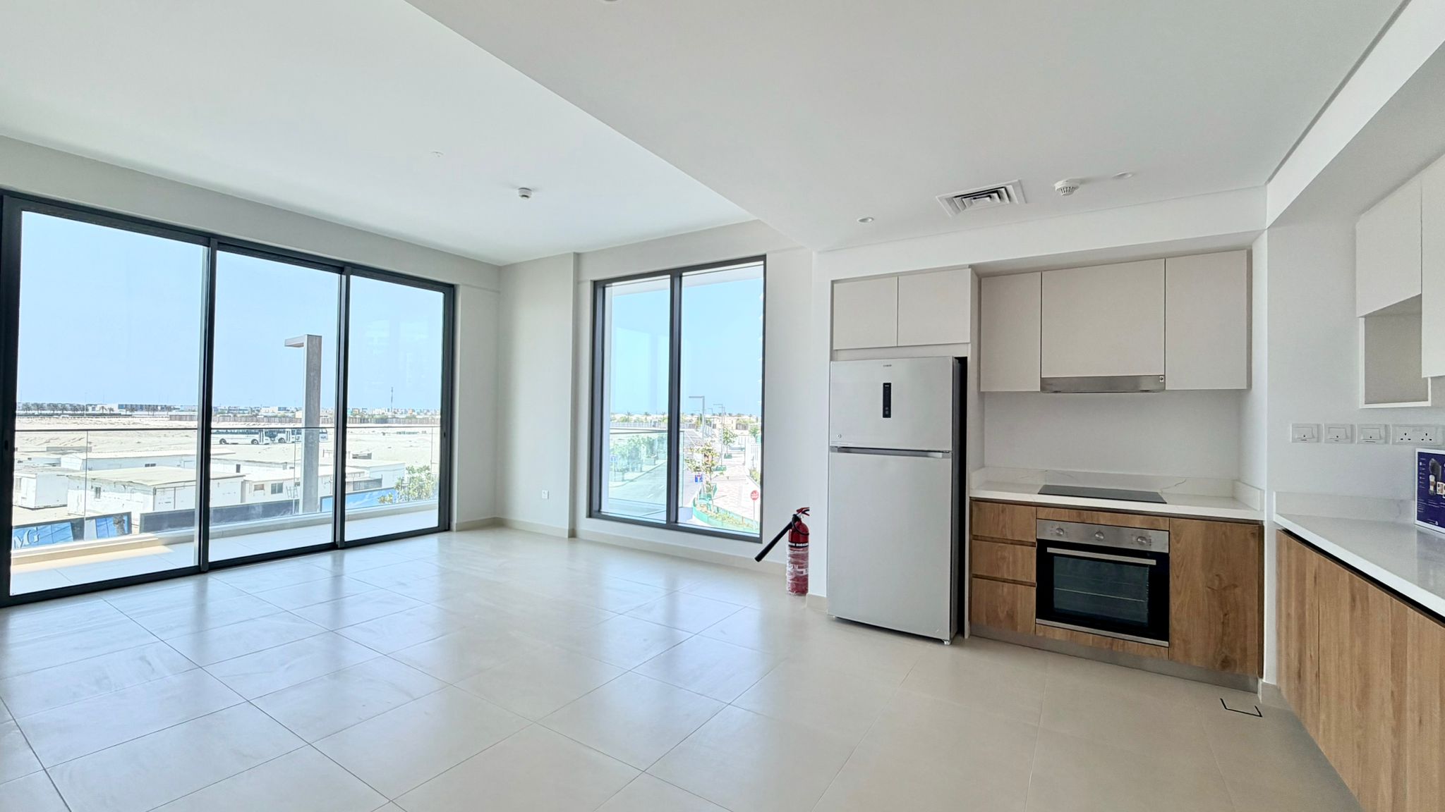 ELEGANT 2BR | BEACH ACCESS | PRIME LOCATION