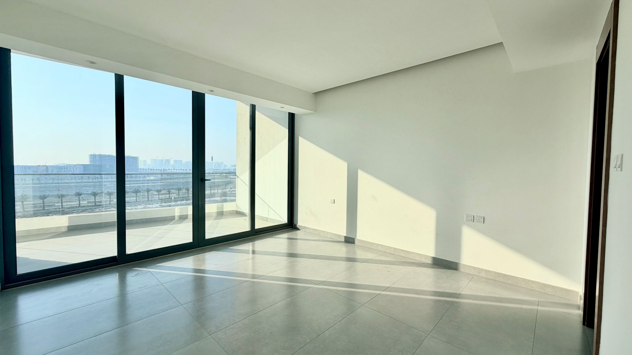 LUXURY DUPLEX | MAID ROOM | PRIME LOCATION