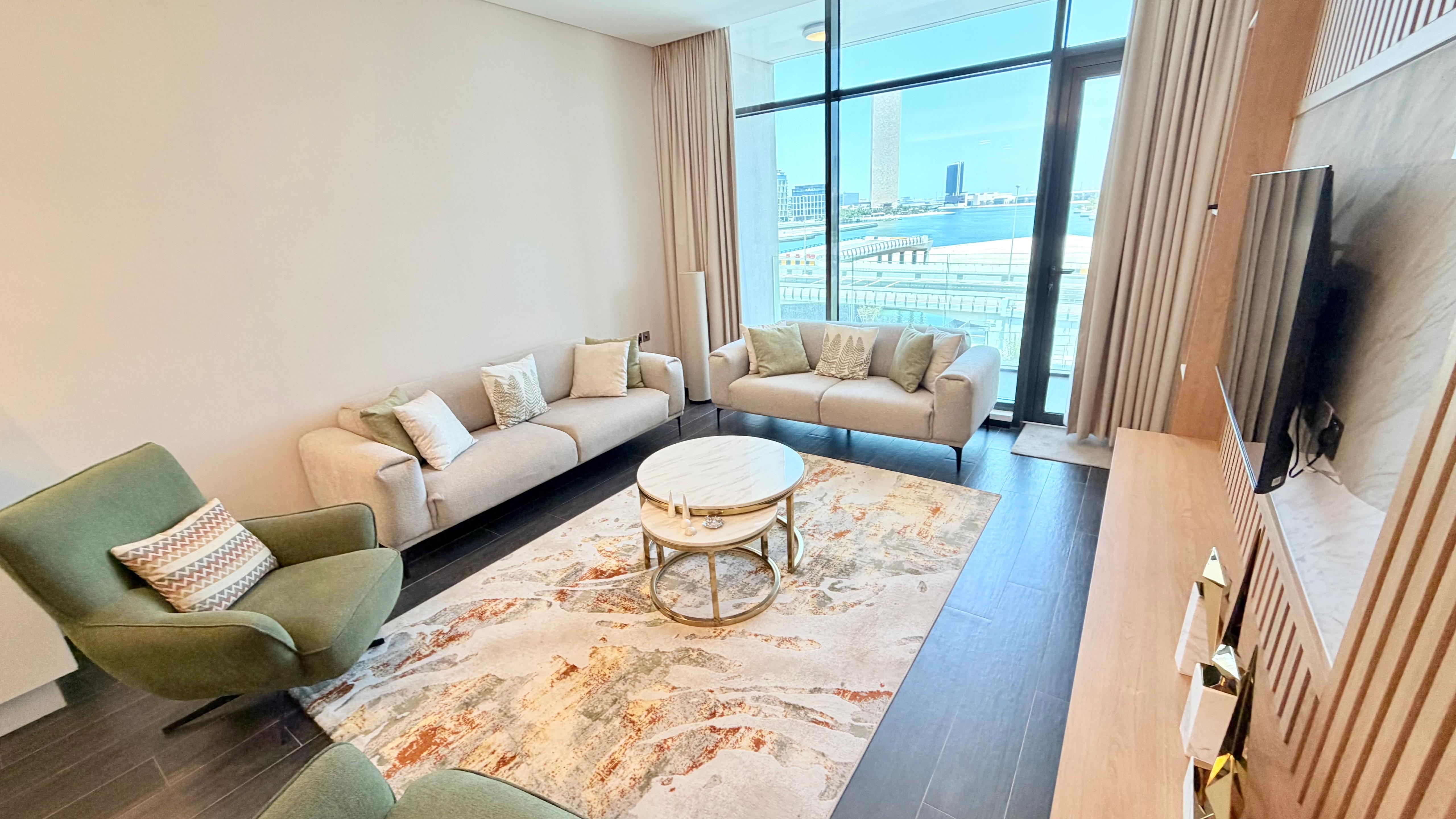 Sea view Luxury One bedroom apartment in Bahrain Financial Harbor 