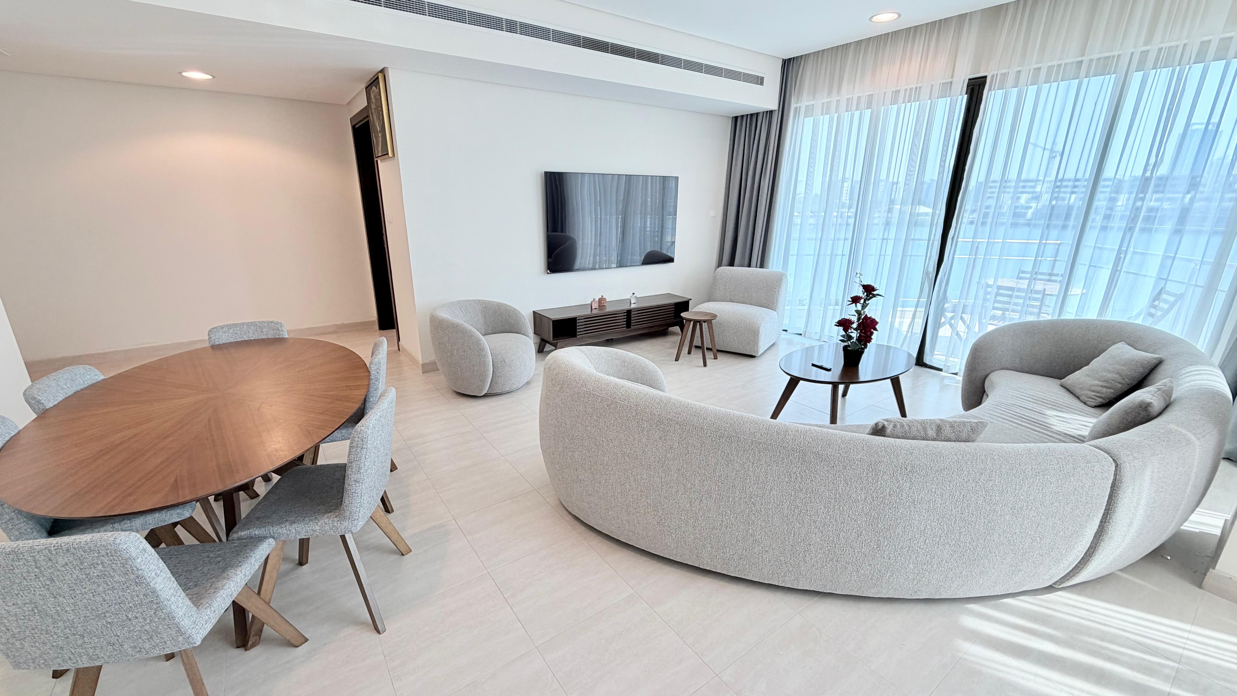 Sea view Large Two bedrooms in Reef Island