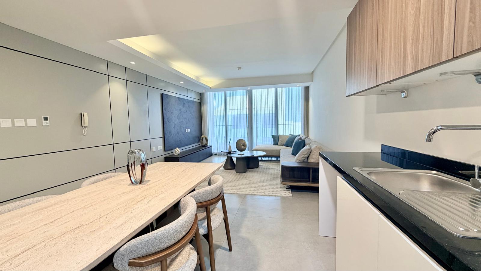 Stylish 1BR | Fully Furnished | Specious 