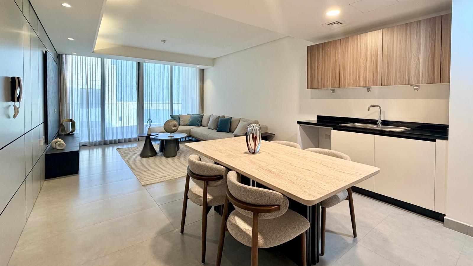 Stylish 1BR | Fully Furnished | Specious 