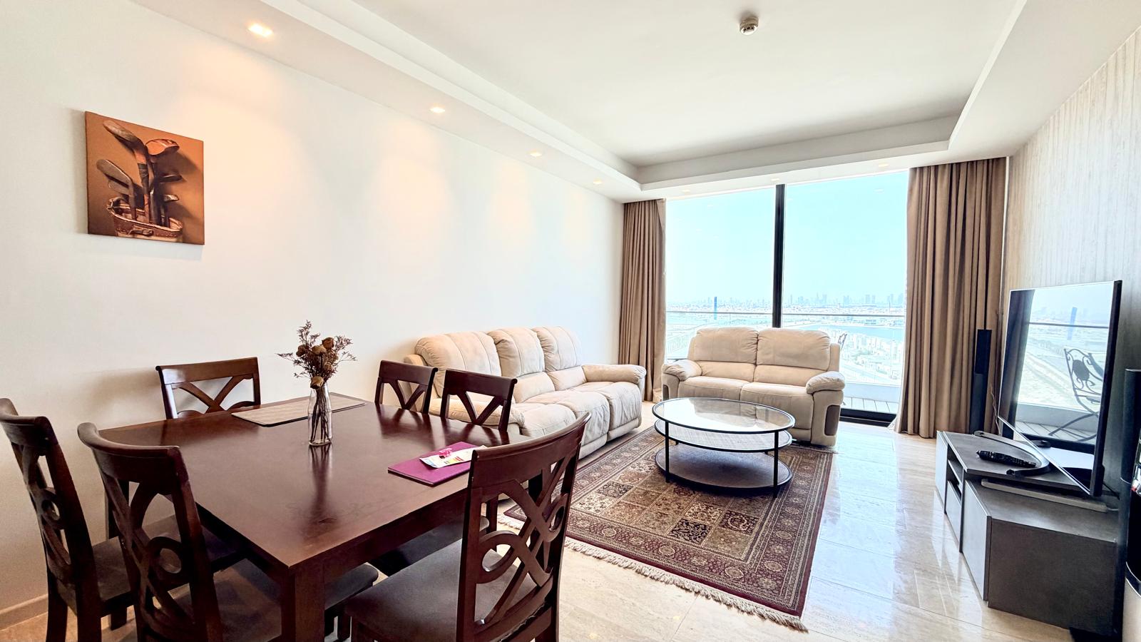 LUXURY 2BR | WATERFRONT LIVING 