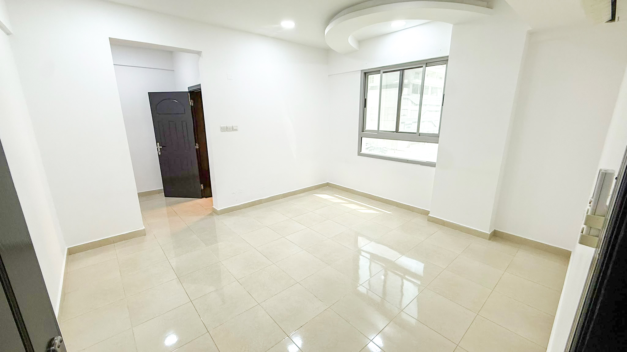 3 Bedroom Apartment | Near RCSI | Pool & Gym