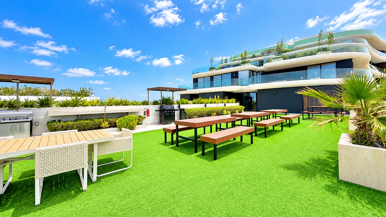 LUXURY 2BR + MAID | PREMIUM LIVING | DILMUNIA