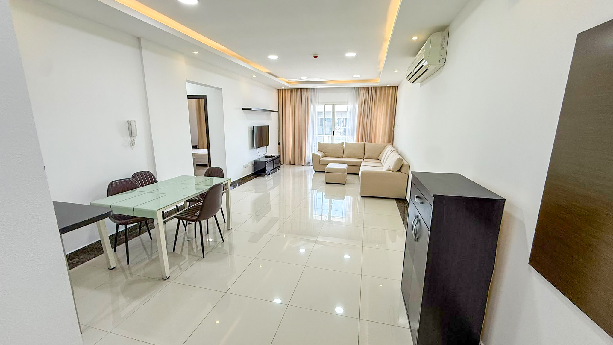2 Bedroom Apartment | 2 Balconies | Near Hospital