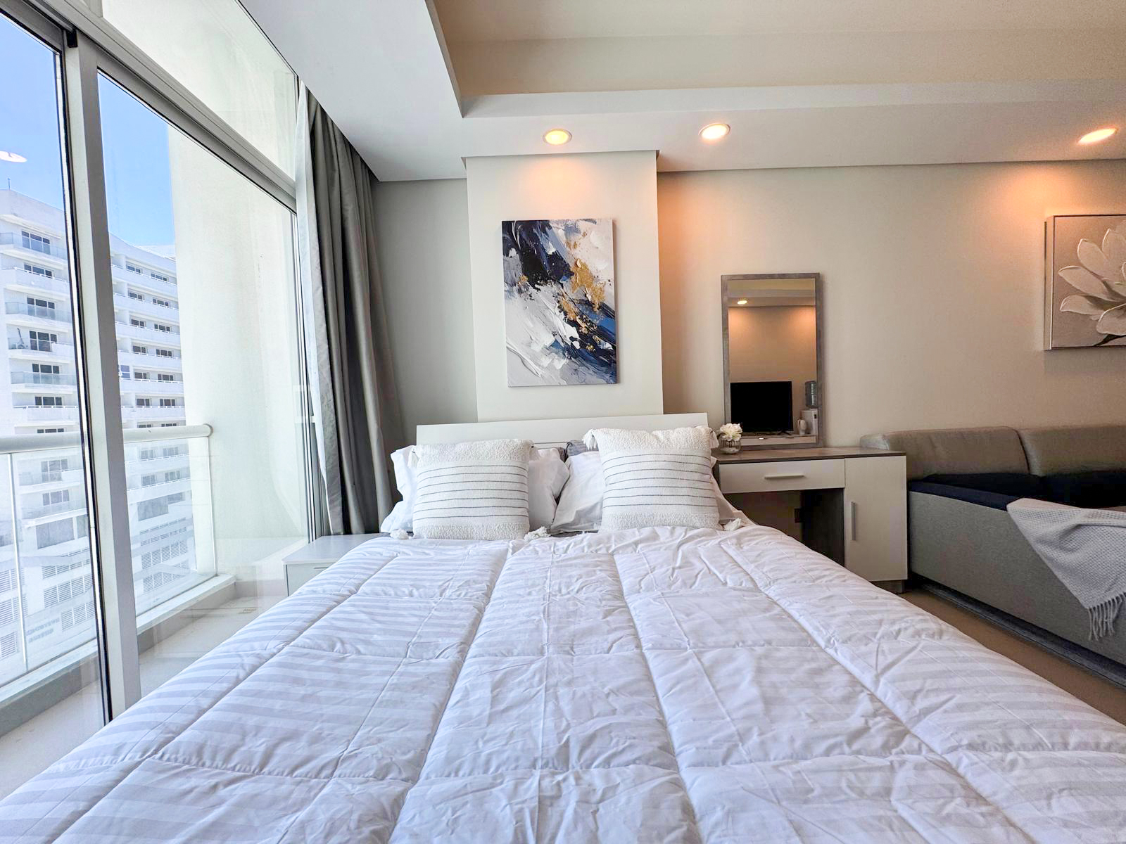 Rented Studio for Sale | Near RCSI | Investment
