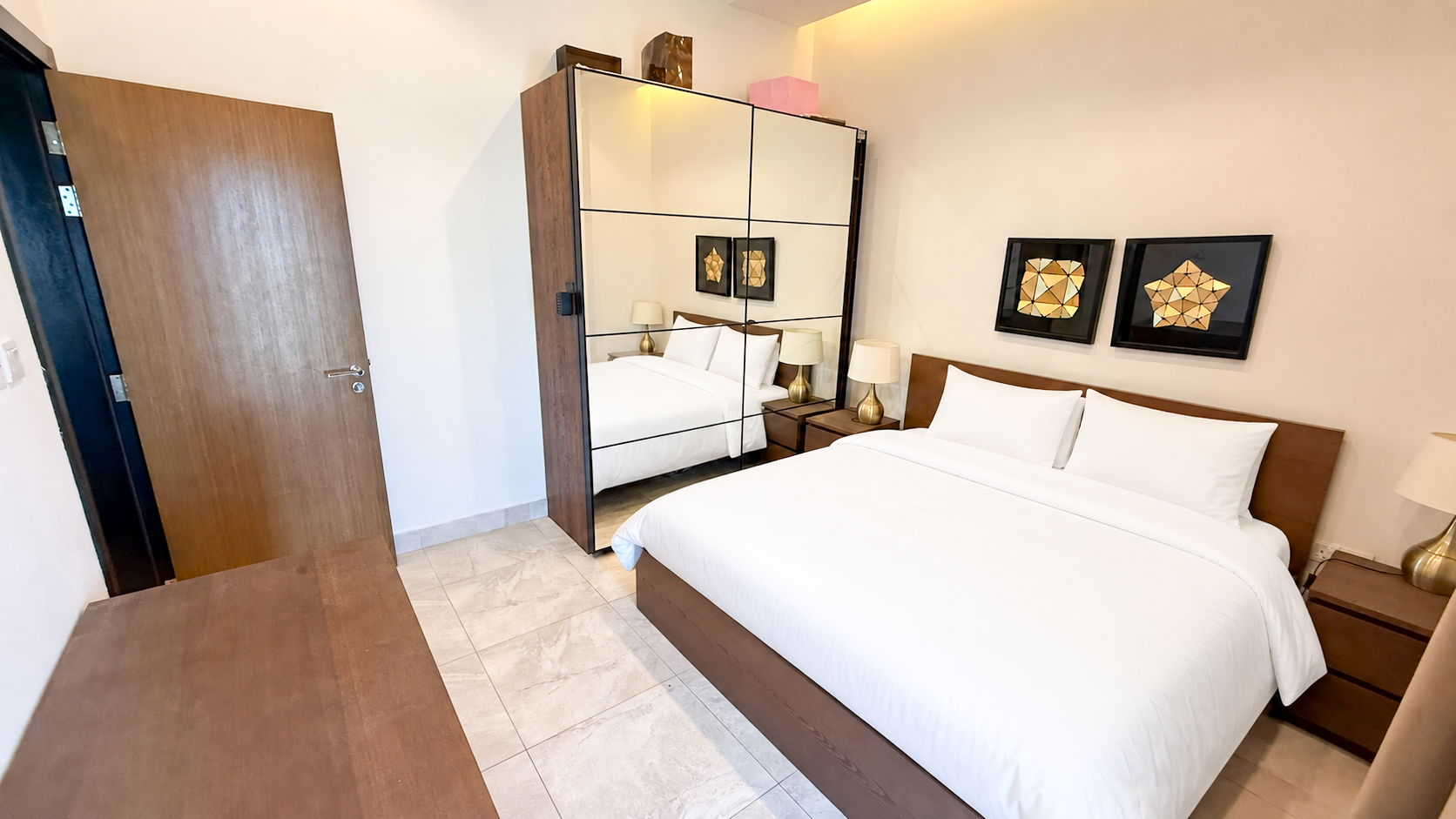 1 Bedroom Apartment | Near RCSI | GYM & Pool