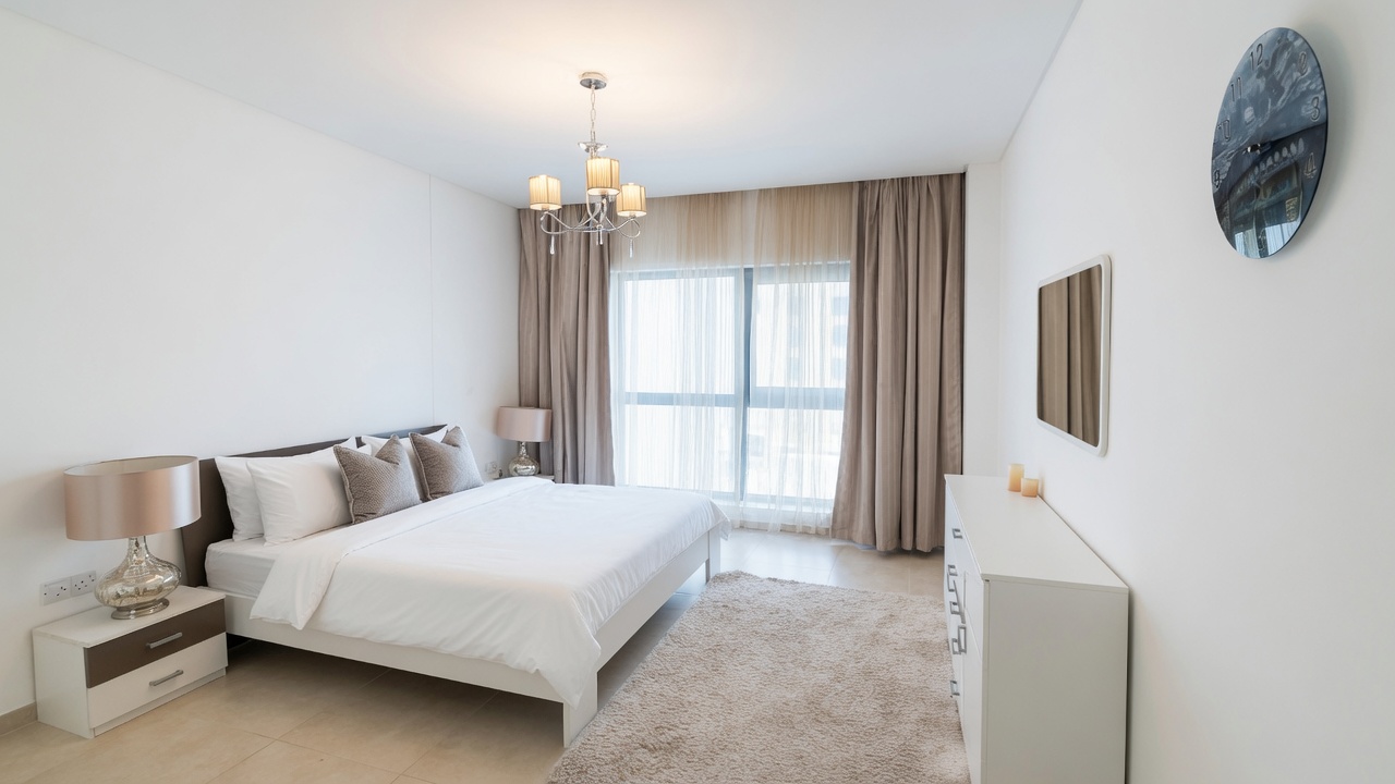 Fully Furnished 1BR Apartment | Pool View Balcony 