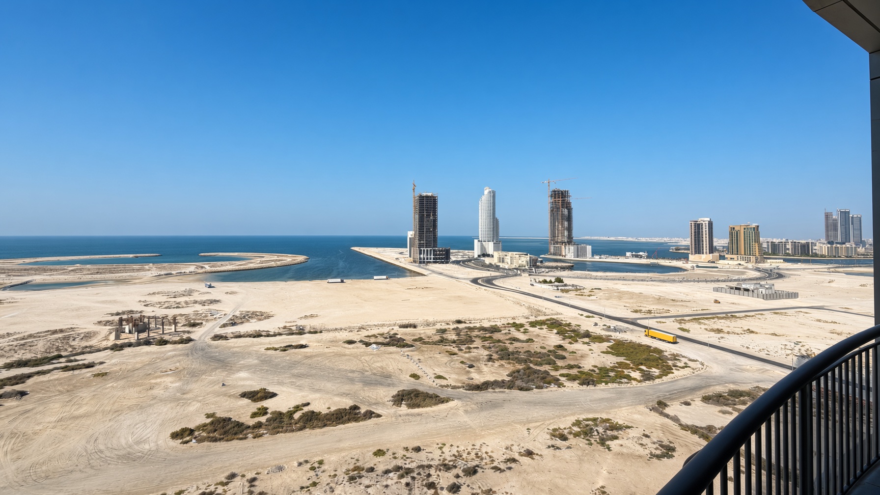 Modern 1Br | Sea View | Balcony 